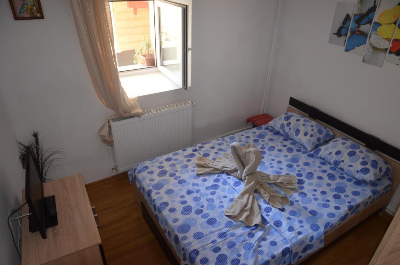 Casa Cu Fluturi Appartement Constanţa Buitenkant foto